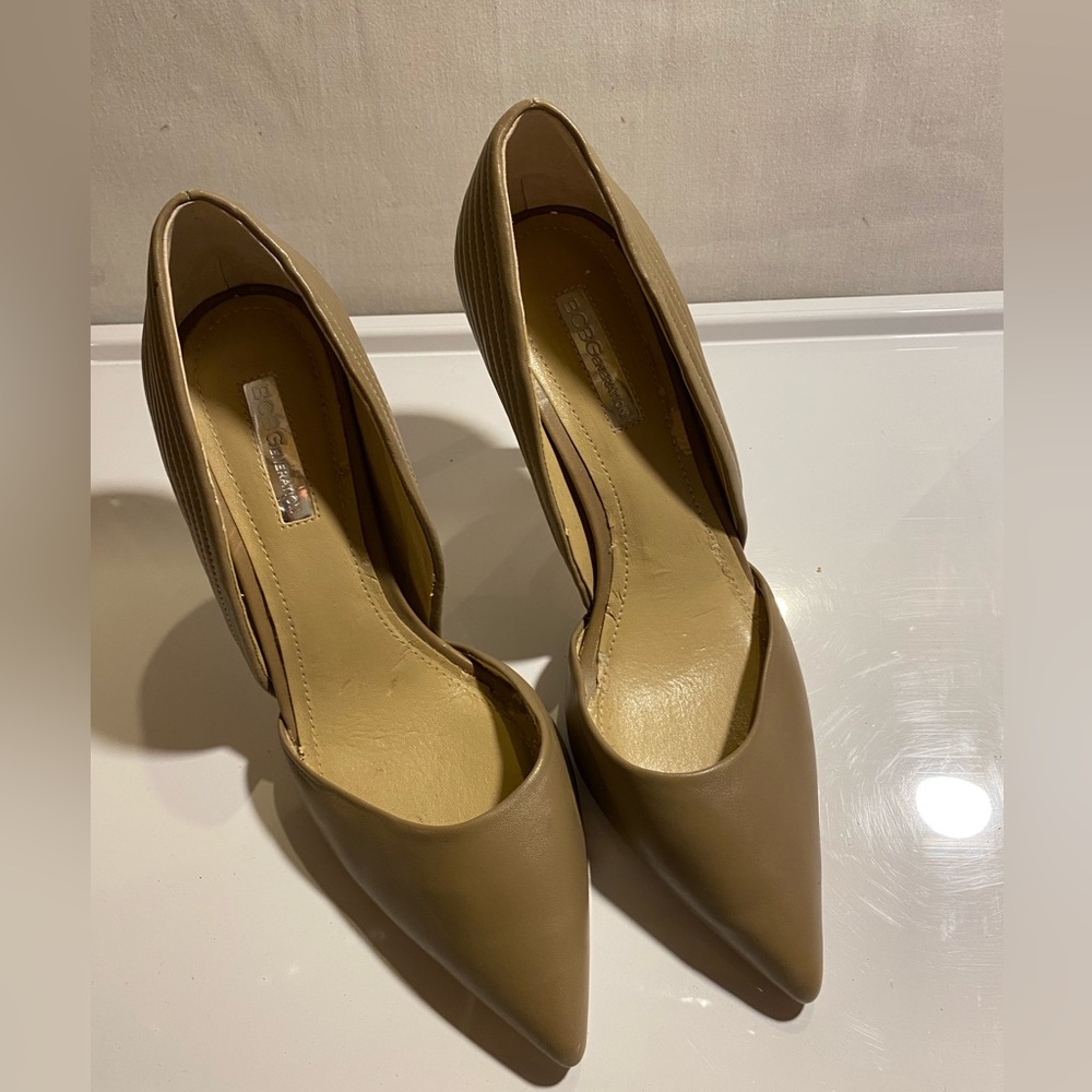BCBG heels